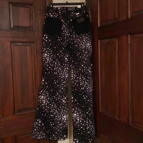 Wrangler × Free People Star Struck Wanderer High Rise Flare Jeans - Picture 7 of 11